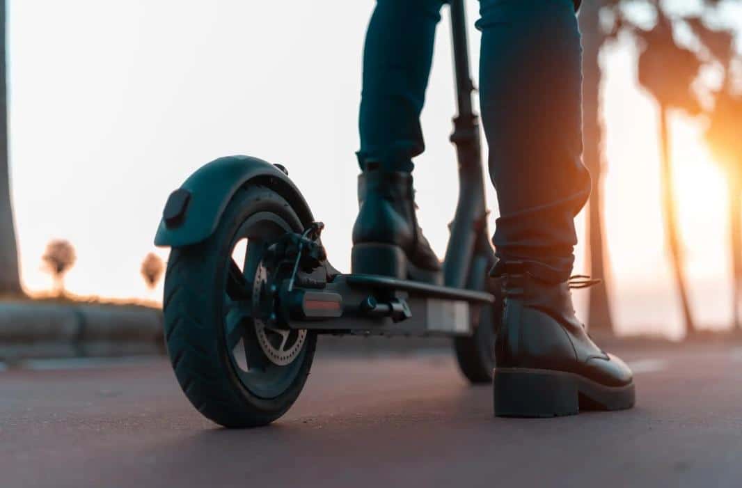 Les Trottinettes Electriques Sont A La Pointe De La Technologie Nouvelles Technologies
