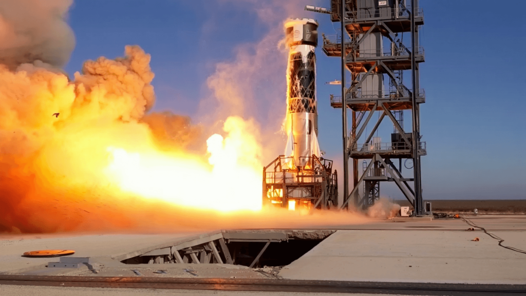 Blue Origin: explosion spectaculaire d’une fusée sur la rampe lors d’un essai en vidéo A Blue Origin rocket exploded on the launchpad in a huge fireball during a test: See the video