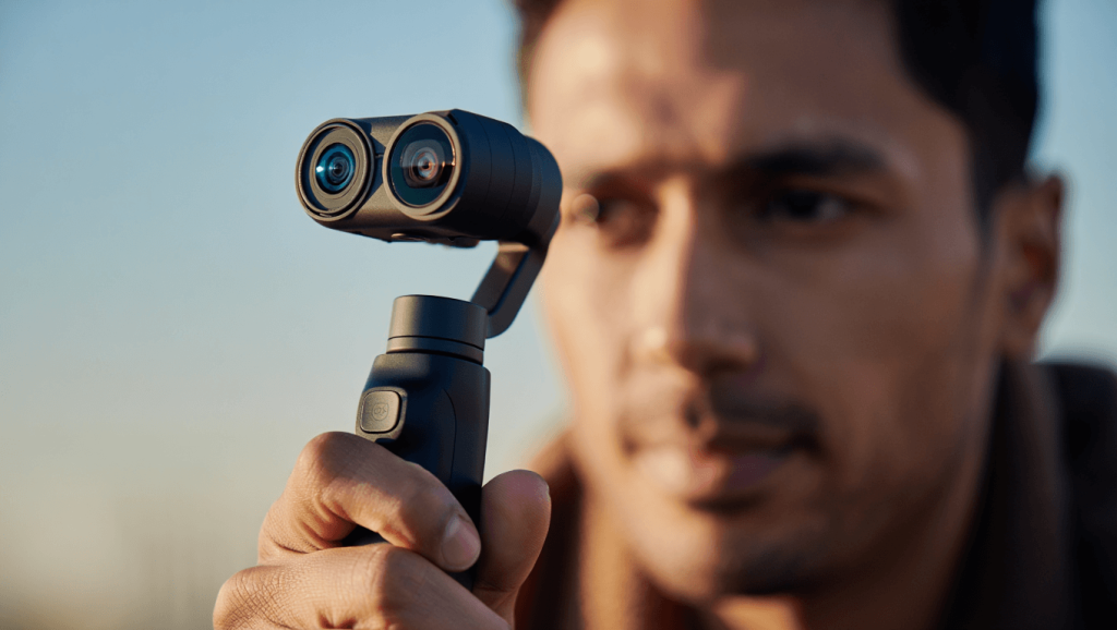 DJI tease l’Osmo Pocket 4P, stabilisateur à double caméra DJI teases the dual-camera Osmo Pocket 4P gimbal