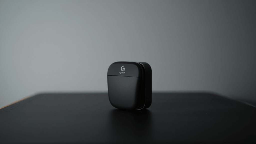 Logitech Mobi Fold : test complet de la souris pliable ultra-compacte de voyage Logitech Mobi Fold review: The ultra-compact travel mouse