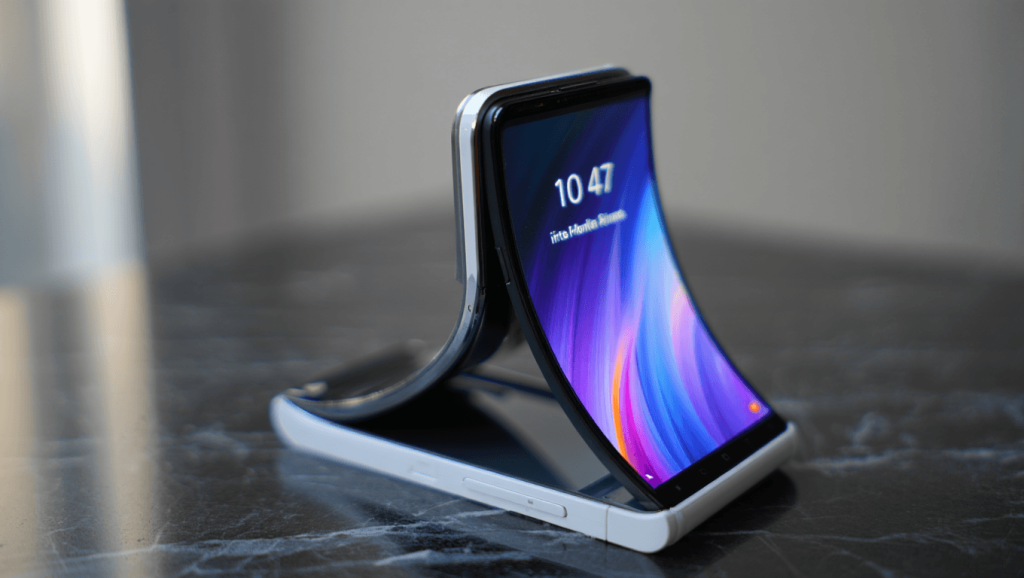 Motorola Razr Ultra review: Too much for too little