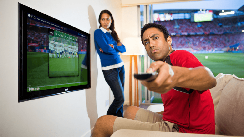 Votre TV connectée rame ou saccade ? 6 réglages pour doper ses performances avant le match