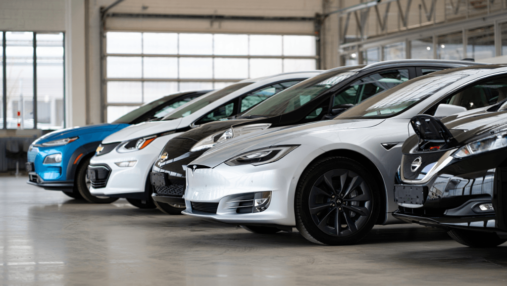 Voitures électriques: plusieurs modèles retirés du marché américain cette année America's EV graveyard grows: The electric cars axed by automakers this year