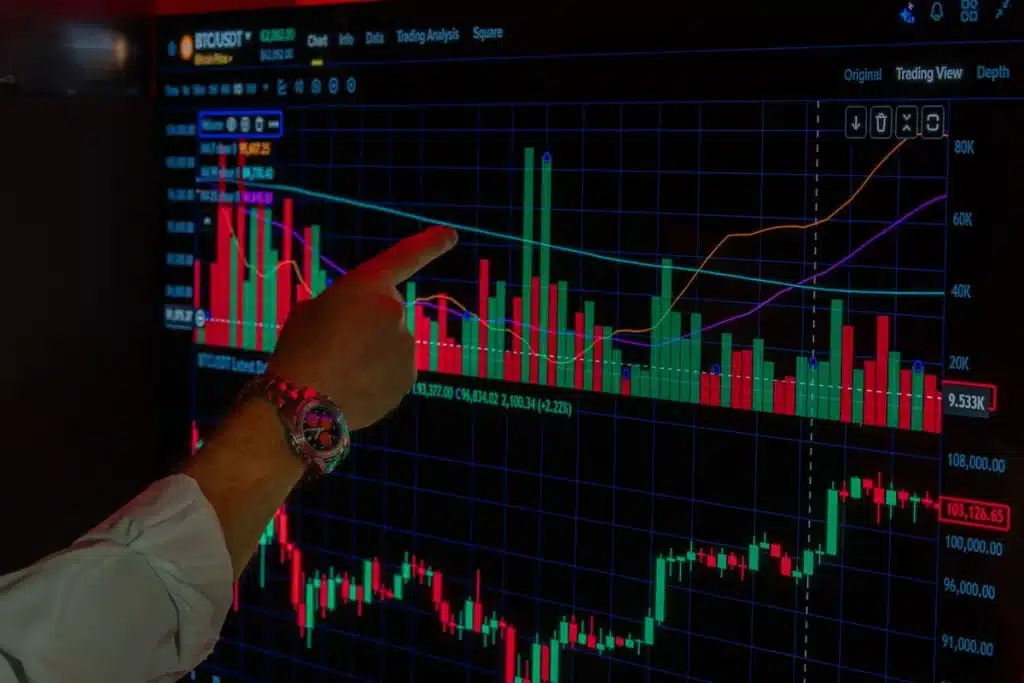 Graphique de prix Bitcoin en hausse avec symboles de tendance haussière
