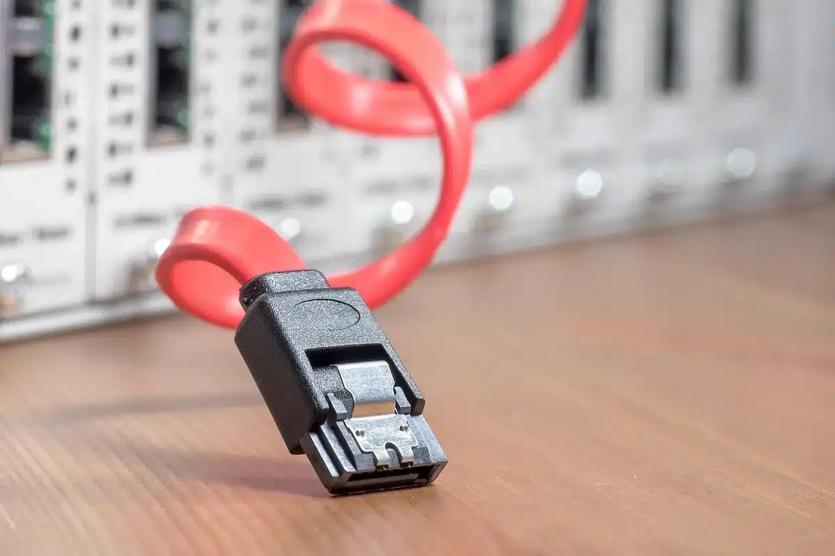 Infrastructure réseau et serveur pour synchronisation multijoueur