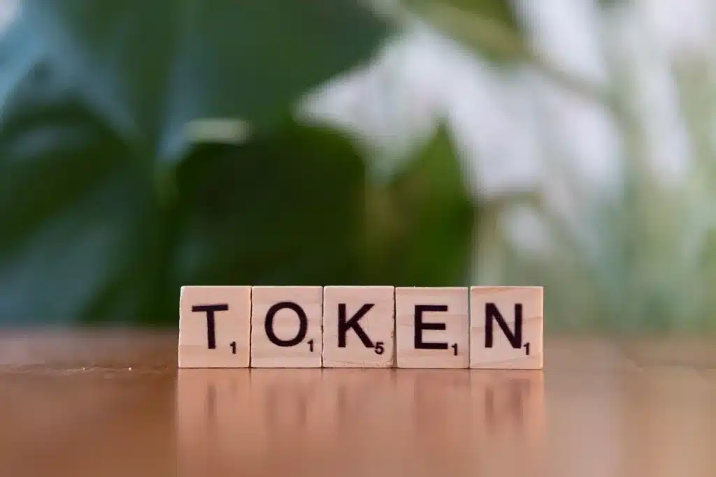 USDT: règles MiCA limitent son usage en Europe, la demande mondiale reste ferme Représentation numérique de jetons de paiement circulant mondialement avec l'Europe en avant-plan et documents réglement