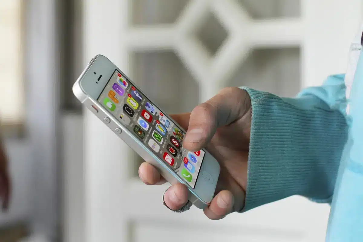 Paramètres de confidentialité visibles sur l’écran d’un smartphone