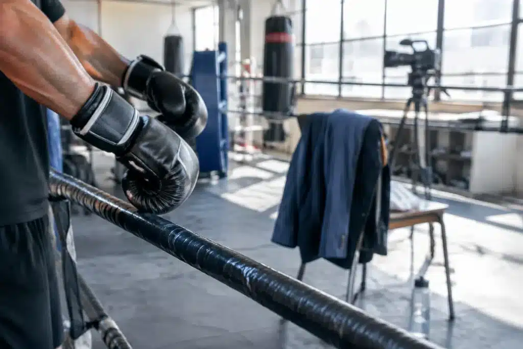 Cody Rhodes: quels catcheurs WWE seraient les mieux armés pour un tournoi de street fight ?