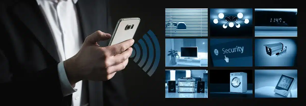 Prolongateur Wi‑Fi compact branché dans une prise murale, installation simple